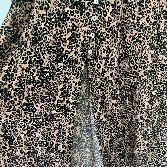 Aritzia - Wilfred New Gallery Dress - NWT - Size XS - Picture 6 of 10